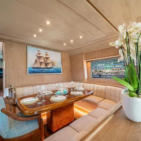 M/y Opera *